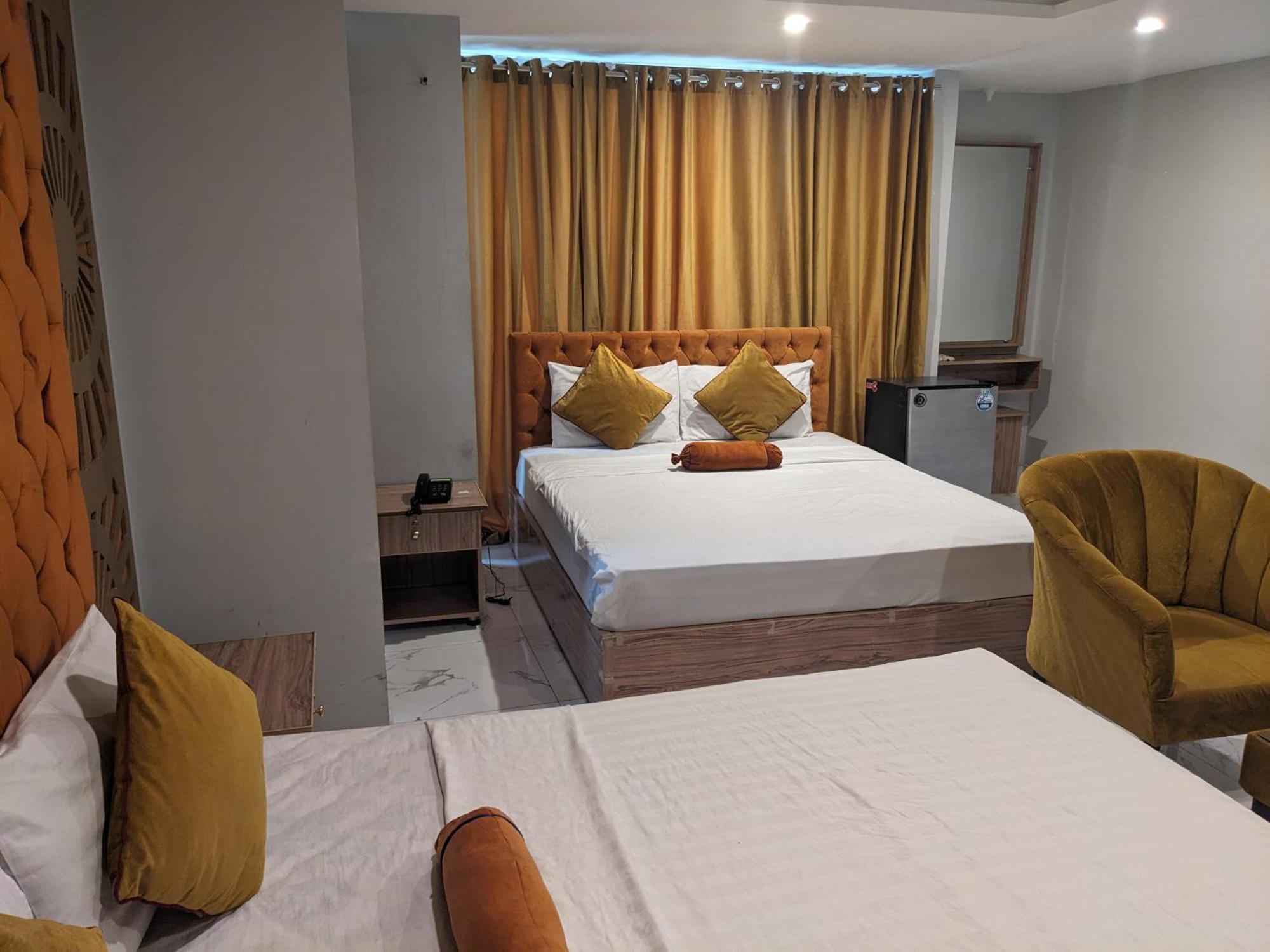 Nueva Hotel Islamabad Exteriör bild