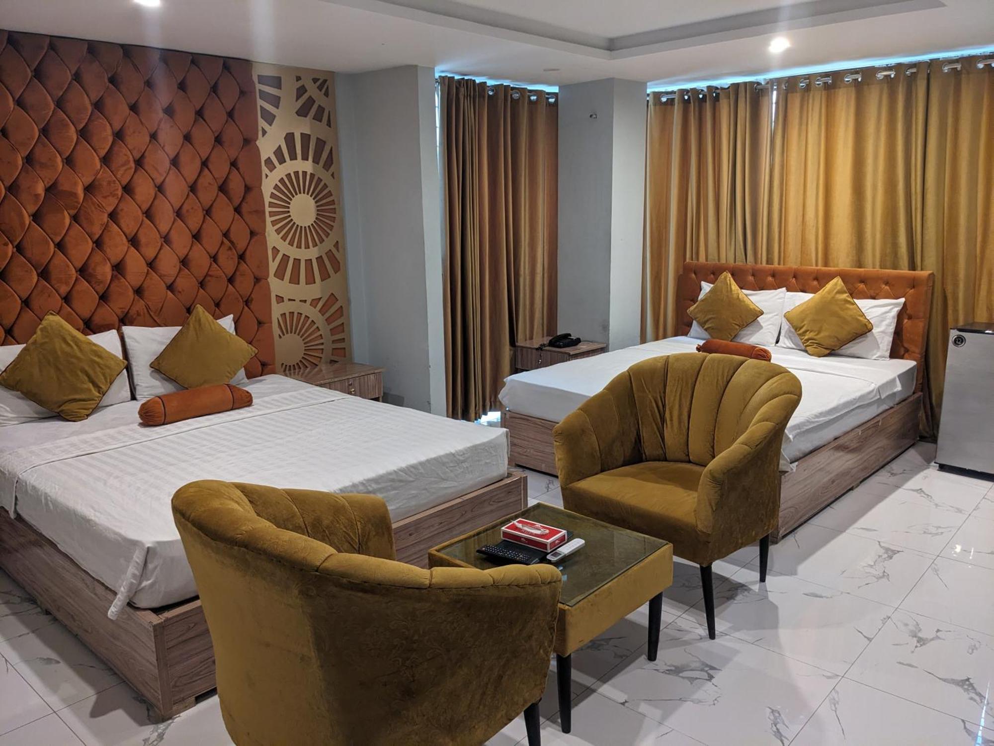 Nueva Hotel Islamabad Exteriör bild